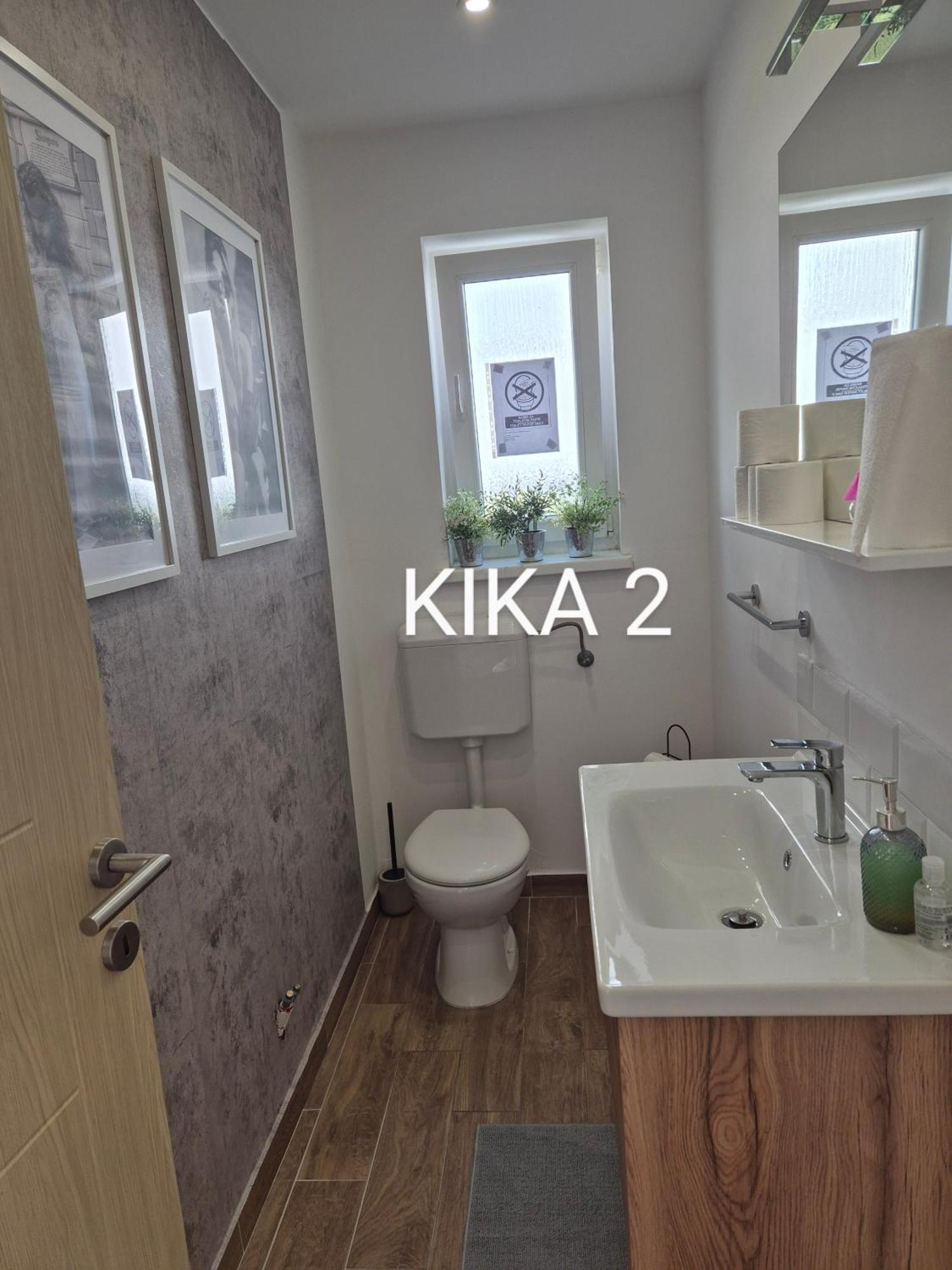 Kika Apartmani-Free Parking- 7 Km Od Centra Загреб Екстер'єр фото